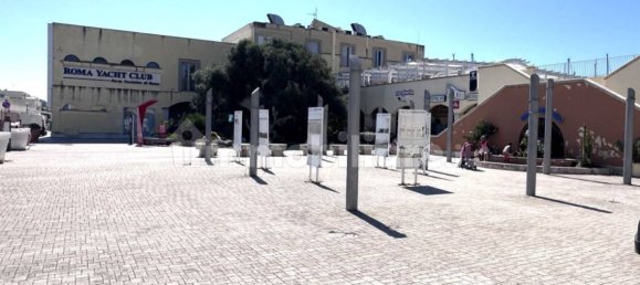 Propiedad comercial de 1 habitación en Rome, Italy No. 268290 2