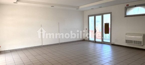 Propiedad comercial de 1 habitación en Rome, Italy No. 268290 9