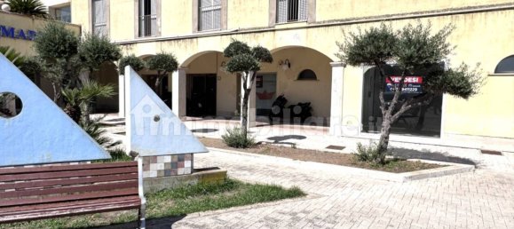 Propiedad comercial de 1 habitación en Rome, Italy No. 268290 7