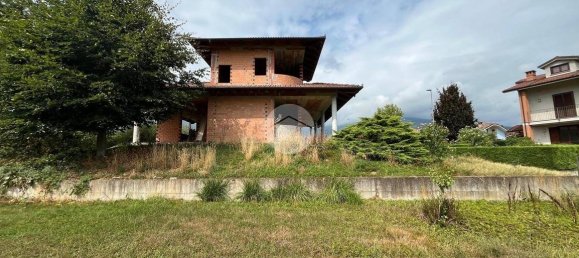 Villa de 3 dormitorios en Bagnolo Piemonte, Italy No. 305375 14