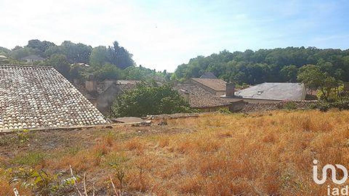 Estúdio em Lusignan, France N.º 30159