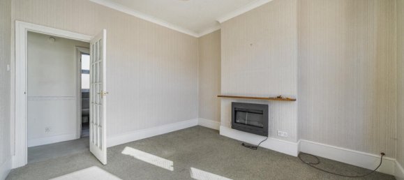 3 bedrooms Apartment in London, United Kingdom No. 7668 13