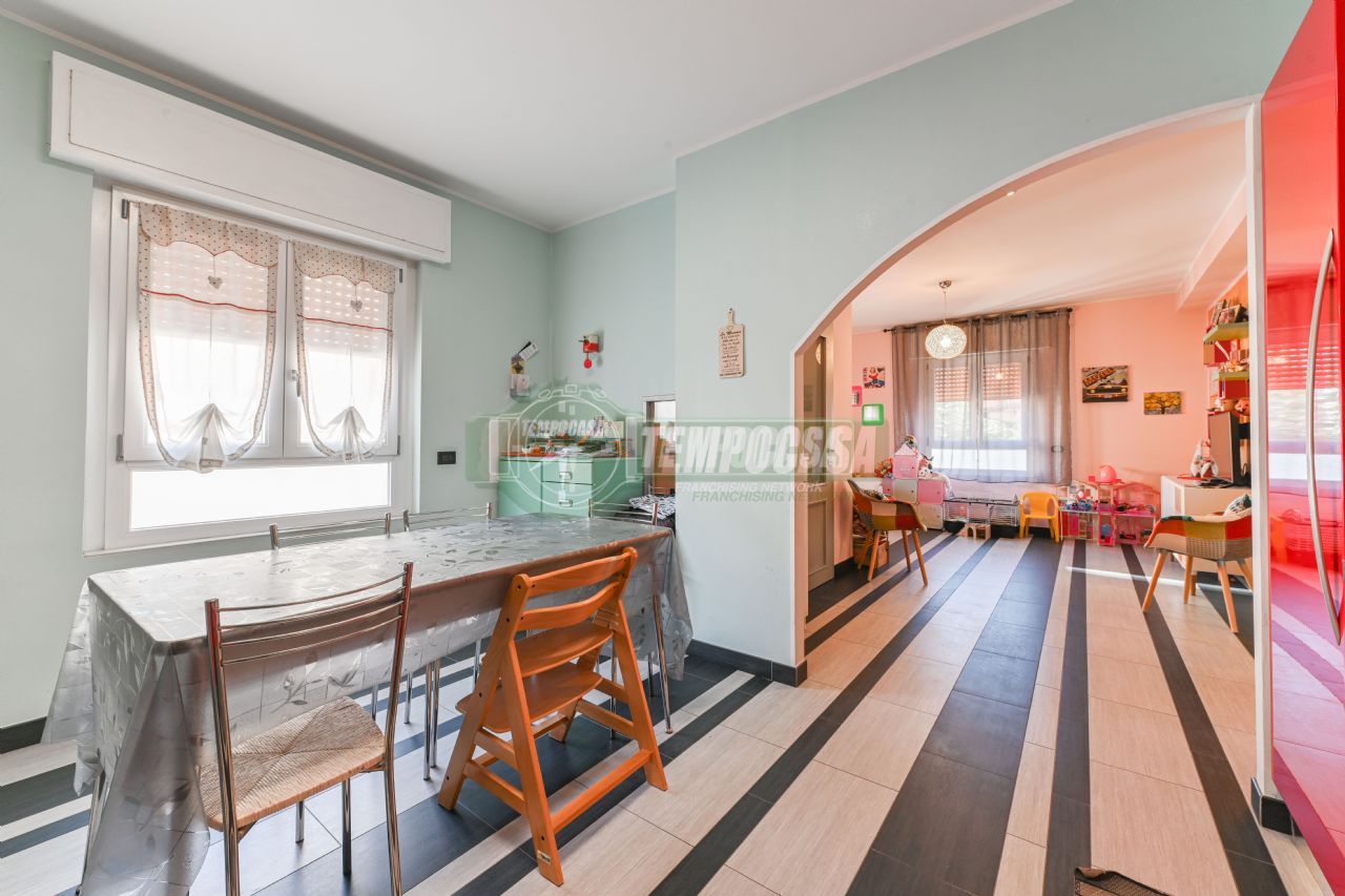 2 bedrooms House in Zanica, Italy No. 66846