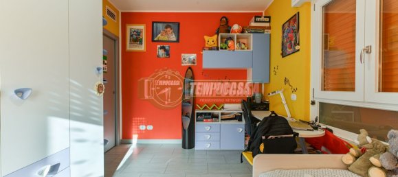 2 bedrooms House in Zanica, Italy No. 66846 4