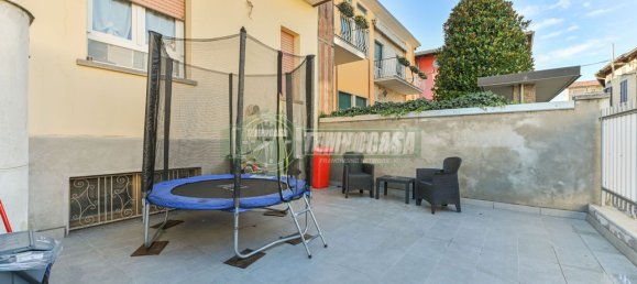 2 bedrooms House in Zanica, Italy No. 66846 14