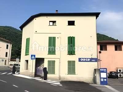 2-Zimmer Büro in Airuno, Italy, Nr. 388112