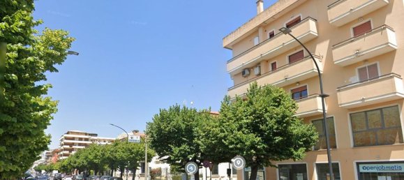 2-salle Maison à Pescara, Italy No. 28295 8