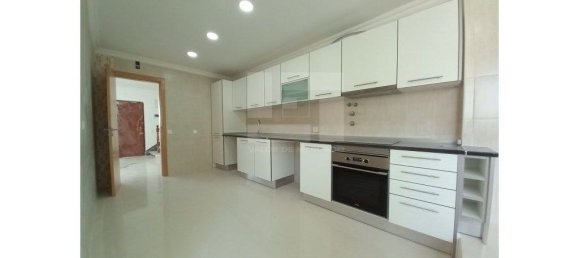 Casa T3 em Cascais, Portugal N.º 28008 2