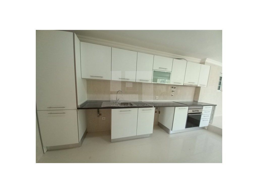 Casa T3 em Cascais, Portugal N.º 28008