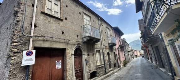 3 غرف نوم منزل في Rodì Milici, Italy رقم 269141 2