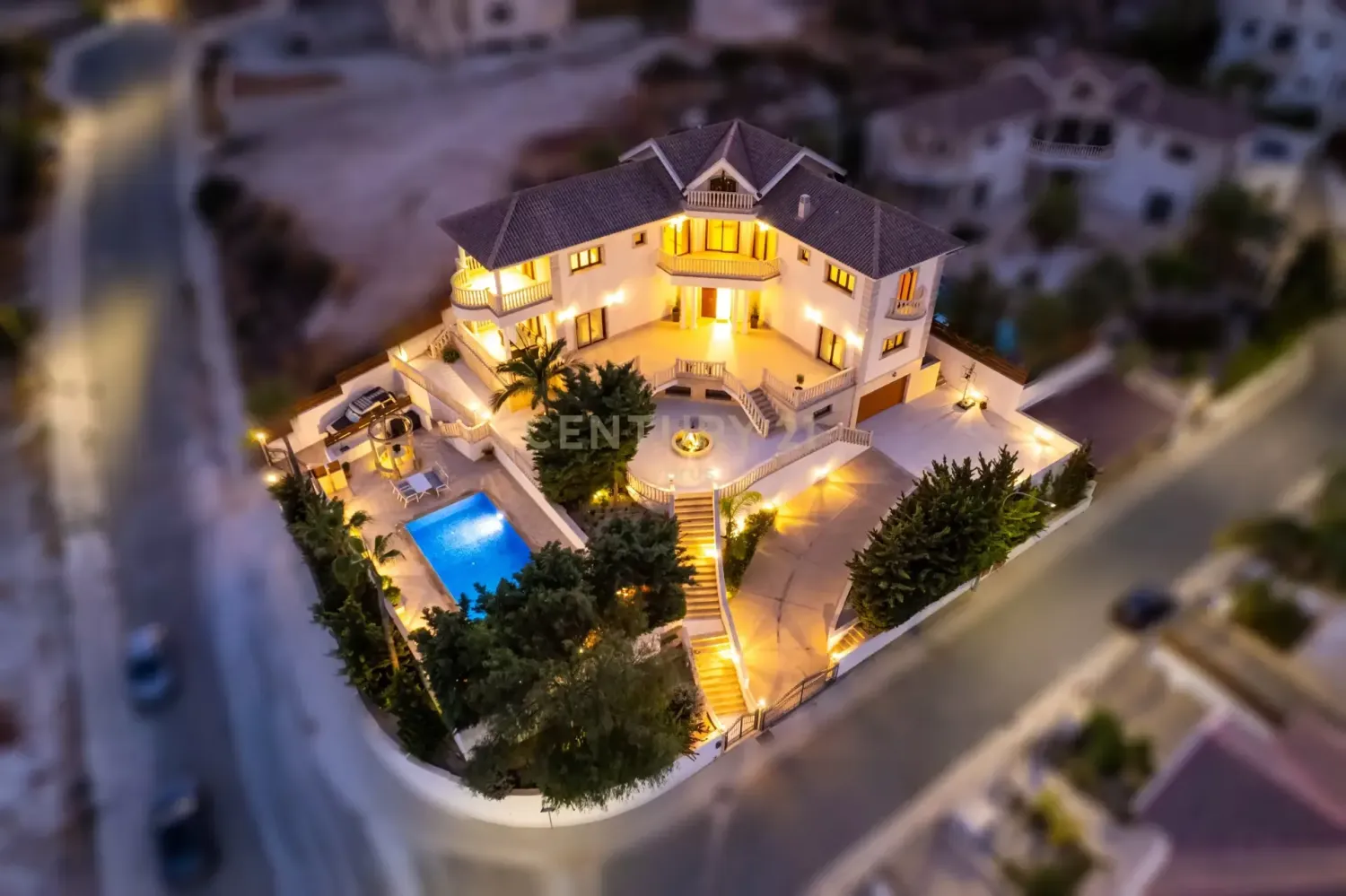 6 bedrooms Villa in Mouttagiaka, Cyprus No. 325