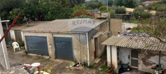 Villa de 4 dormitorios en Modica, Italy No. 19420 9