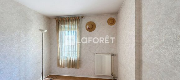 Apartamento de 2 dormitorios en Savigny-sur-Orge, France No. 141746 5