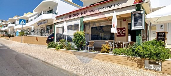 9 chambres Bâtiment à Albufeira, Portugal No. 40888 9