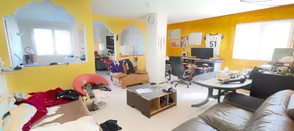 6 bedrooms Villa in Saint-Etienne-de-Tulmont, France No. 205406 5