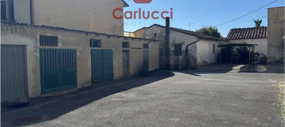 3 bedrooms Apartment in Uzzano, Italy No. 343958 18