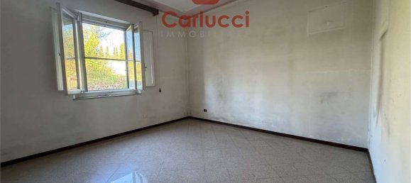 3 bedrooms Apartment in Uzzano, Italy No. 343958 14