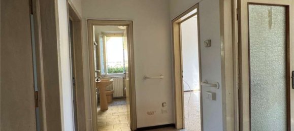 3 bedrooms Apartment in Uzzano, Italy No. 343958 7
