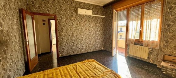 4-Zimmer Wohnung in Genoa, Italy, Nr. 143567 6