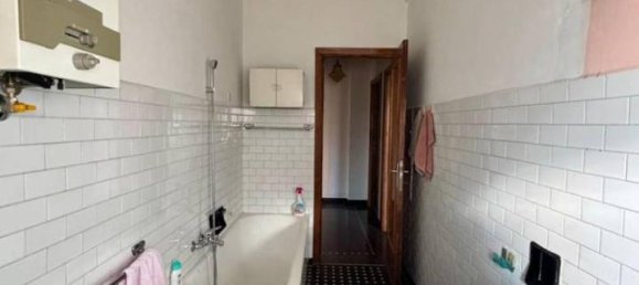 4-Zimmer Wohnung in Genoa, Italy, Nr. 143567 18