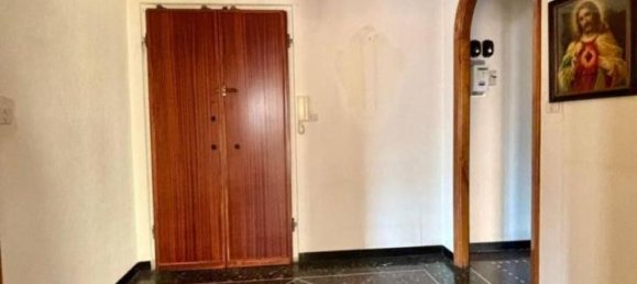 4-Zimmer Wohnung in Genoa, Italy, Nr. 143567 3