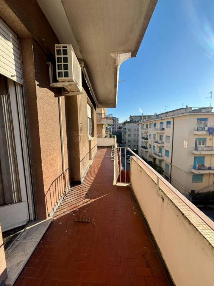 4-Zimmer Wohnung in Genoa, Italy, Nr. 143567