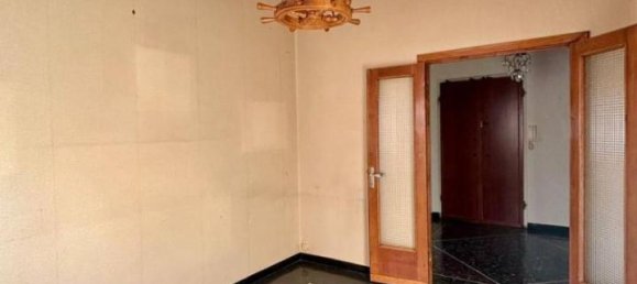 4-Zimmer Wohnung in Genoa, Italy, Nr. 143567 9