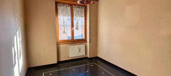 4-Zimmer Wohnung in Genoa, Italy, Nr. 143567 8