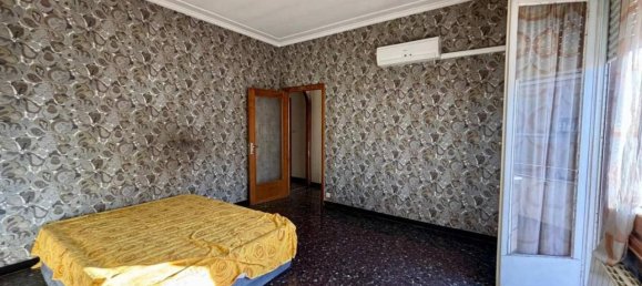 4-Zimmer Wohnung in Genoa, Italy, Nr. 143567 7