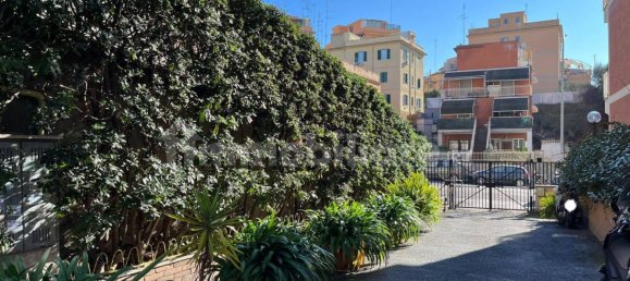 2 bedrooms Apartment in Rome, Italy No. 311209 48