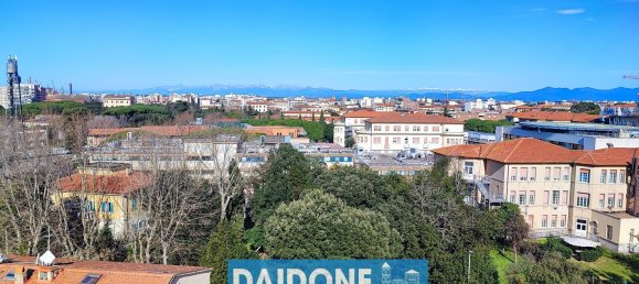 Apartamento de 4 habitaciónes en Livorno, Italy No. 49503 3