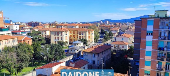 Apartamento de 4 habitaciónes en Livorno, Italy No. 49503 4