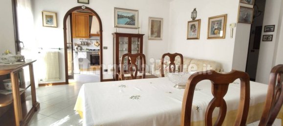 Apartamento de 2 dormitorios en Venice, Italy No. 326681 2