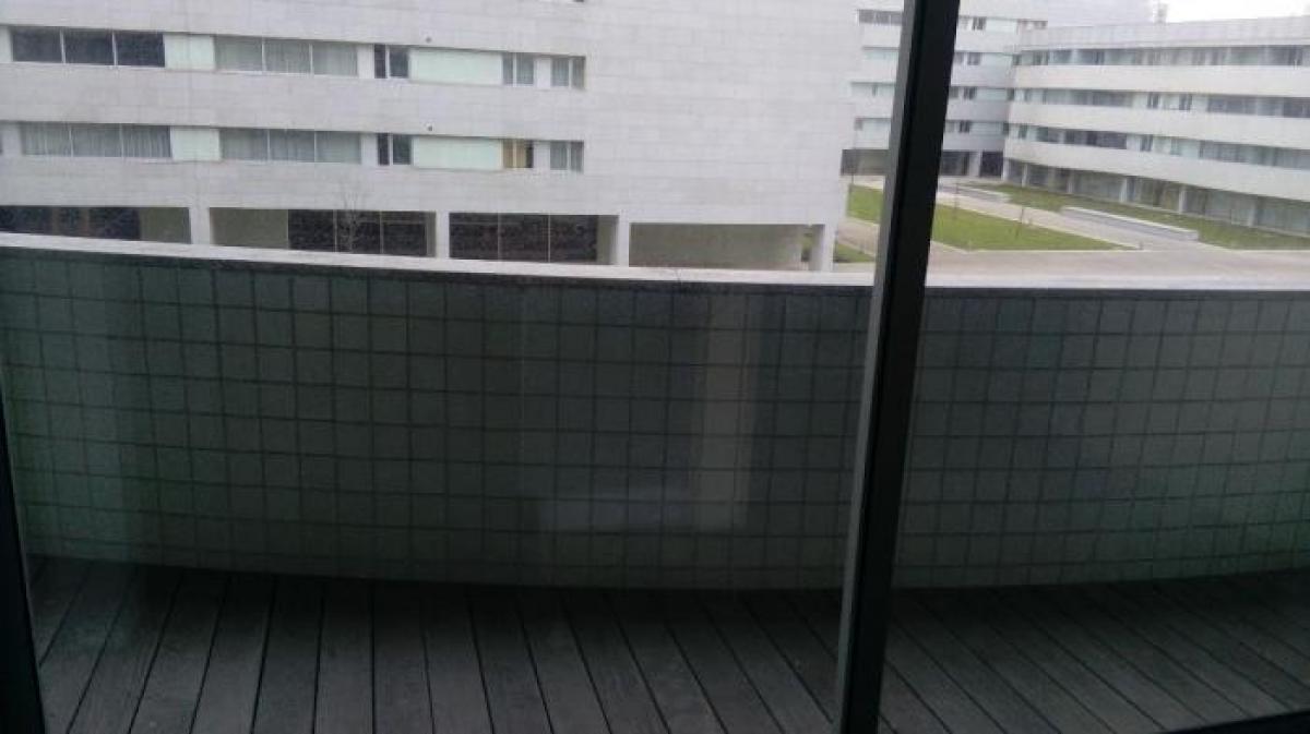 3 bedrooms Apartment in Porto, Portugal No. 2549