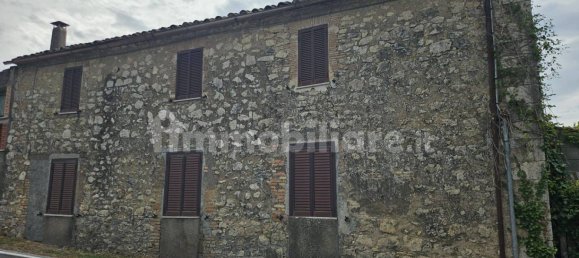 3 bedrooms House in Penna in Teverina, Italy No. 272967 10