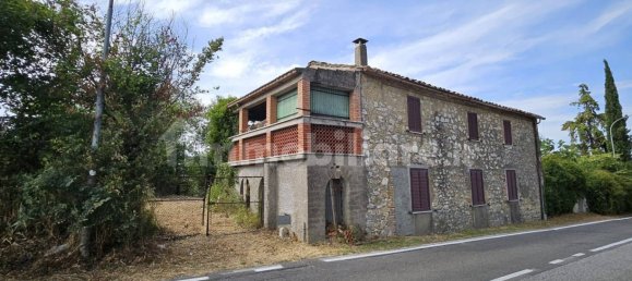 3 bedrooms House in Penna in Teverina, Italy No. 272967 9