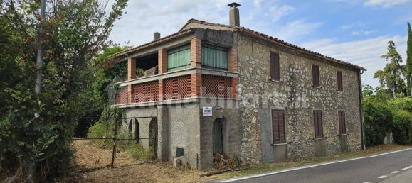 3 bedrooms House in Penna in Teverina, Italy No. 272967 6