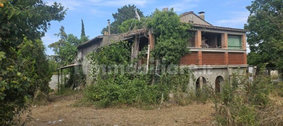 3 bedrooms House in Penna in Teverina, Italy No. 272967 5