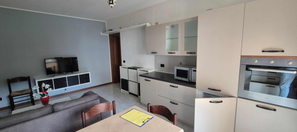 Квартира с 3 комнатами в Мира, Италия № 267539 5