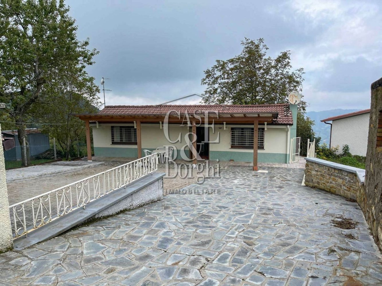 3-salle Maison à Romagnese, Italy No. 138479