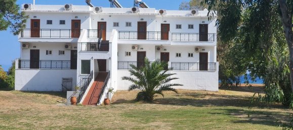 730m² Townhouse in Chalkidiki, Greece No. 2797 2