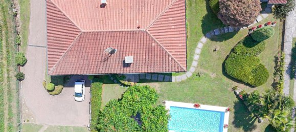 5 rooms Villa in Cadrezzate con Osmate, Italy No. 283251 15