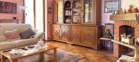 5 rooms Villa in Cadrezzate con Osmate, Italy No. 283251 18