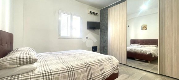 3 rooms Apartment in Reggio Calabria, Italy No. 35057 40