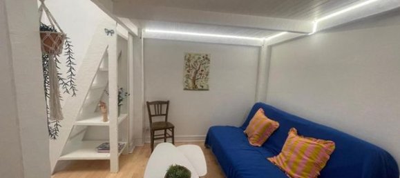 Studio in Poitiers, France No. 312664 7