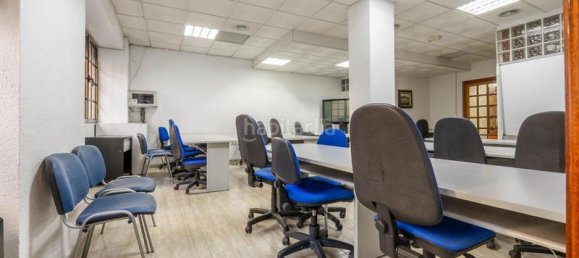 Gewerbliche Immobilie in Granada, Spain 156m², Nr. 176864 8