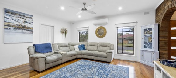 4 bedrooms House in Hoppers Crossing, Australia No. 68 11