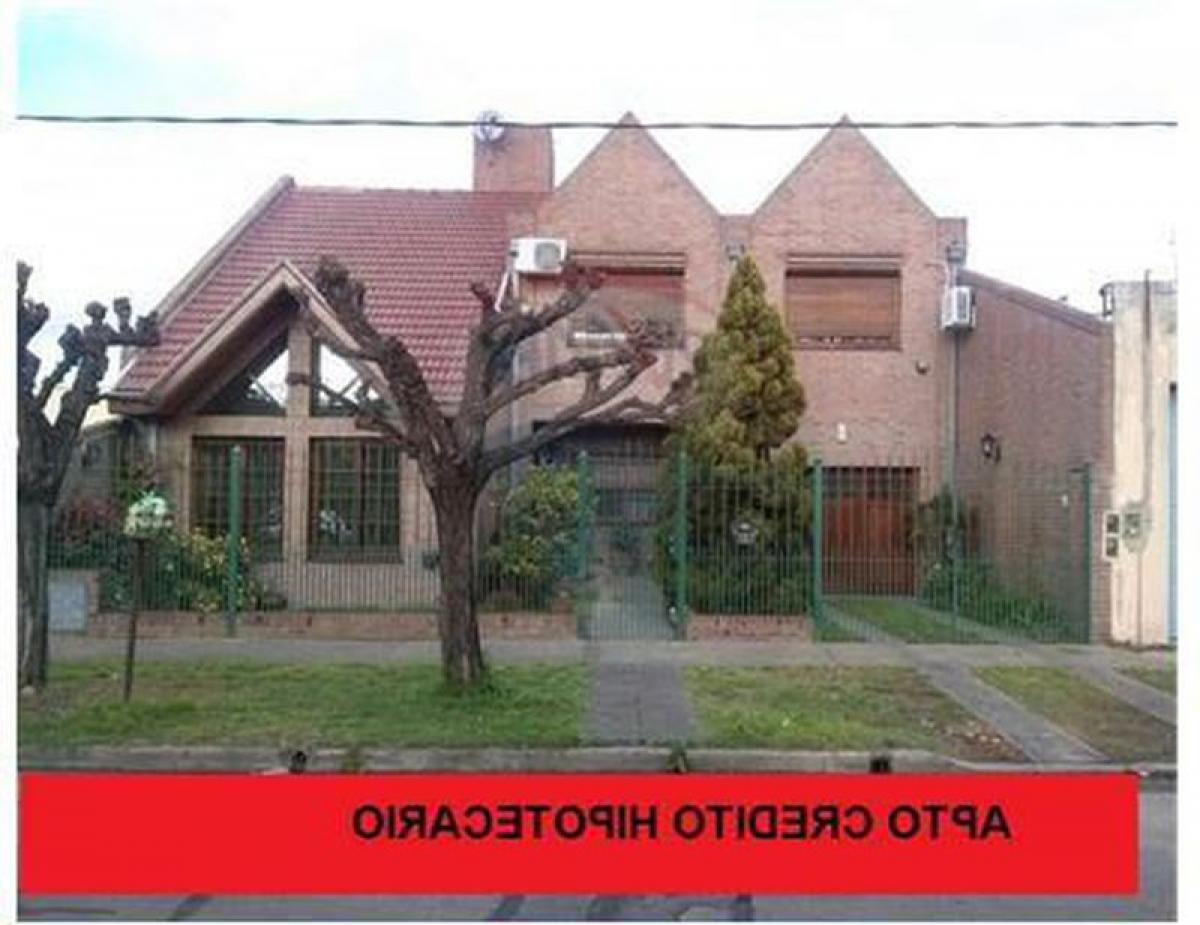 3 Schlafzimmer Haus in Avellaneda, Argentina, Nr. 20422