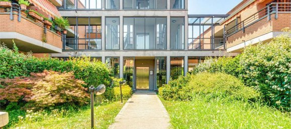 Estudio en Lainate, Italy No. 264871 4