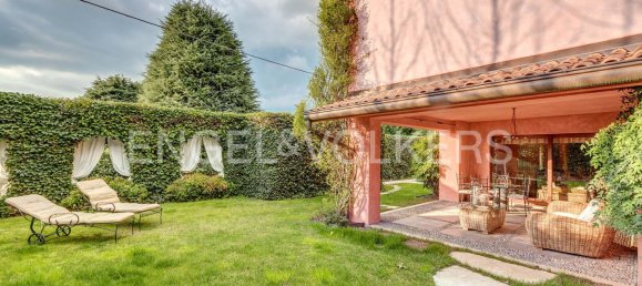 4 bedrooms Villa in Dolzago, Italy No. 126296 26